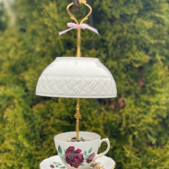 Tea Cup Birdfeeder, Garden Ornament, Mother’s Day Gift - Picture 4 of 12